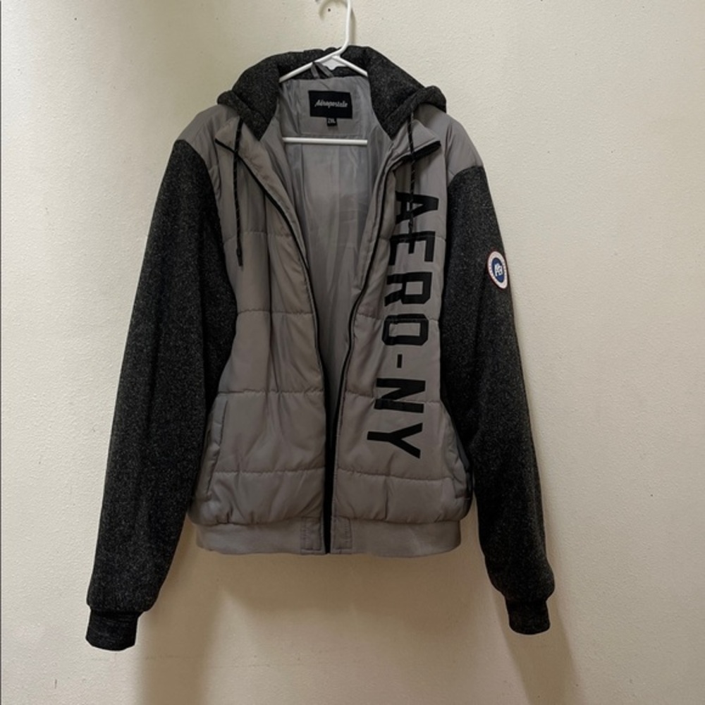 Aeropostale Gray and Black Puffer Jacket